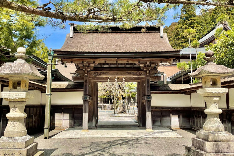 高野山 宿坊 龍泉院 -Koyasan Shukubo Ryusenin-, Kōya