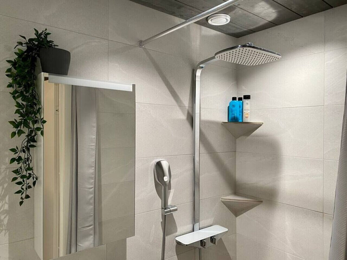 Bathroom, Borg Housing City Central, Satakunta