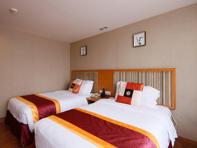 Bedroom 10