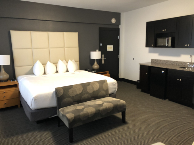 Bedroom 4, Streamline Hotel, Volusia