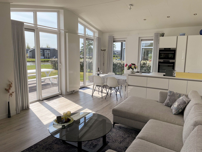 Living area 3, Zeeland Retreat w/ Terrace, Kapelle