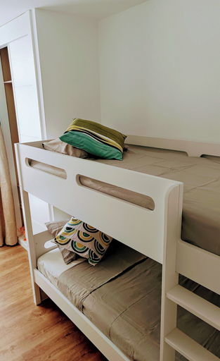 Bedroom 2, APARTAHOTEL MADRID URBAN SUITES - EDIFICIO EXCLUSIVO - 7 Apartments Boutique Full Equiped, Madrid