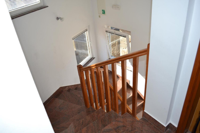 Others 5, Apartments Anita, Gradac