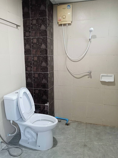 Bathroom 4, PS Hotel Saraburi, Phra Phutthabat