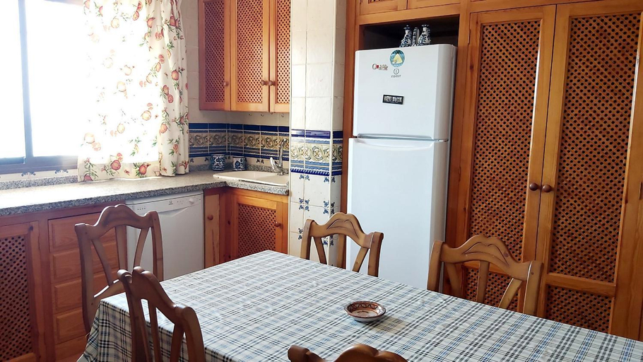2, Villa 'El Cortijo' with private pool., Granada