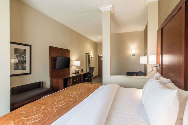 Bedroom 2, Comfort Suites Meridian and I-40, Oklahoma