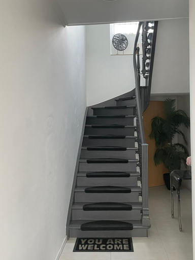 Others 5, EXECUTIVE DOUBLE ROOM WITH EN-SUITE IN GUEST HOUSE CITY CENTRE r4, Luxembourg