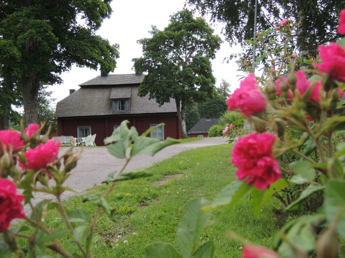 Others 3, Handlarens villa - Vandrarhem de luxe, Smedjebacken