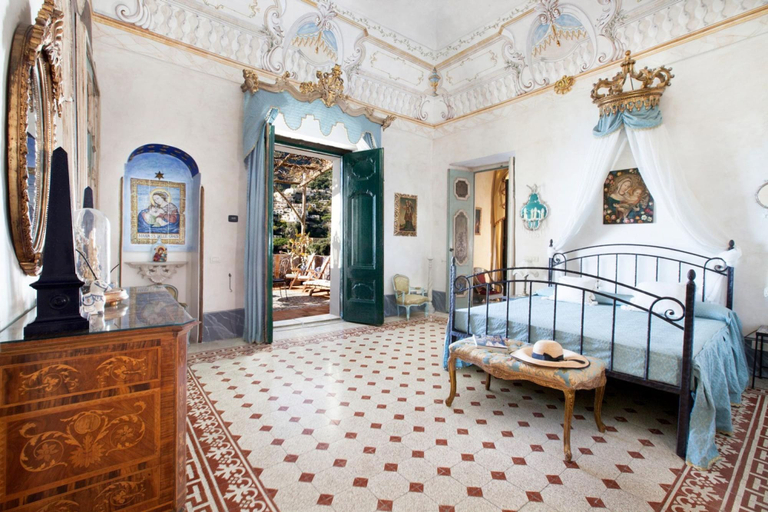 Room 3, Palazzo Crocione in Positano, Salerno