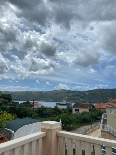 Others 3, Apartmani Sabljic, Marina