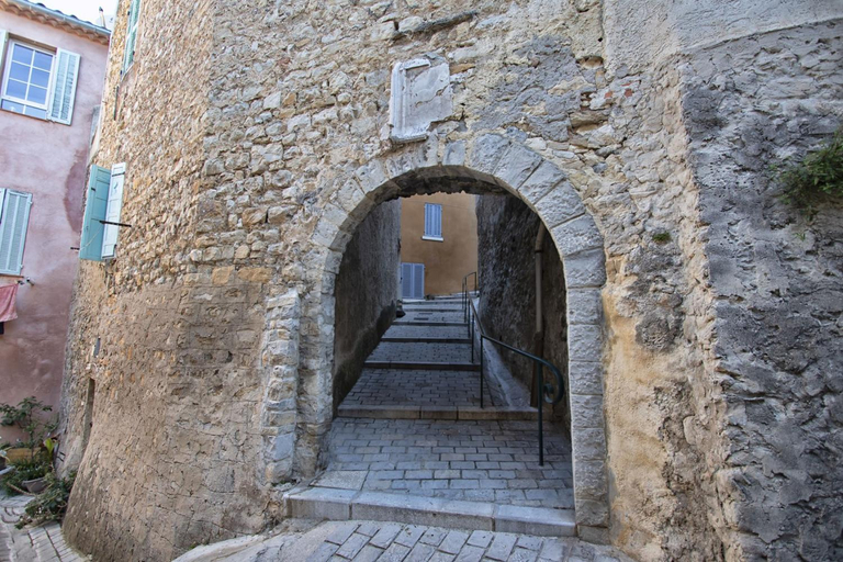 Others 5, Cailloux, Var
