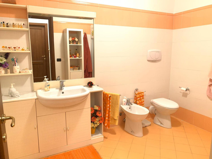 Bathroom 3, B&B Monte Acuto, Pesaro E Urbino