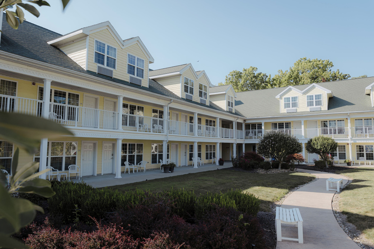 Exterior & Views 2, Kelleys Island Venture Resort, Lake Erie