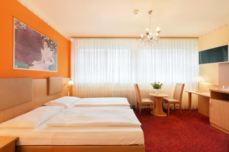 Bedroom 4, Gartenhotel Gabriel, Wien