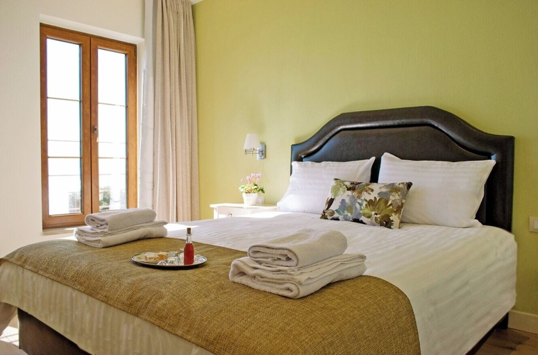 Bedroom 4, Arktos hotel, Epirus