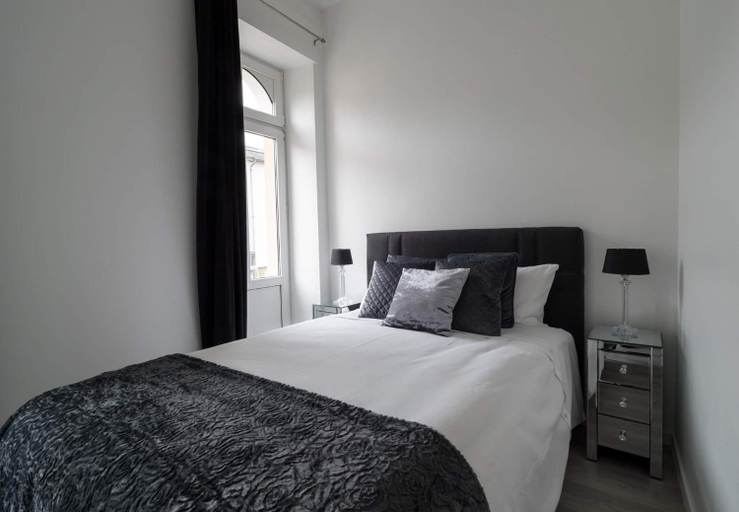 Bedroom 2, EXECUTIVE DOUBLE ROOM WITH EN-SUITE IN GUEST HOUSE CITY CENTRE r4, Luxembourg