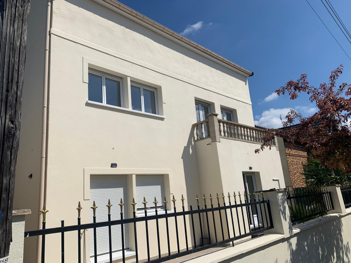 Others 3, Villa Tenjin Chambre 8, Seine-Saint-Denis