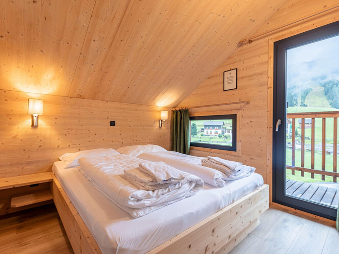 Bedroom 3, Charming Chalet With Infrared Sauna, Murtal