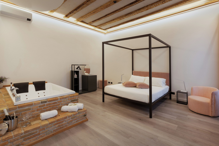 Bedroom 5, San Nicolò Suites, Trieste