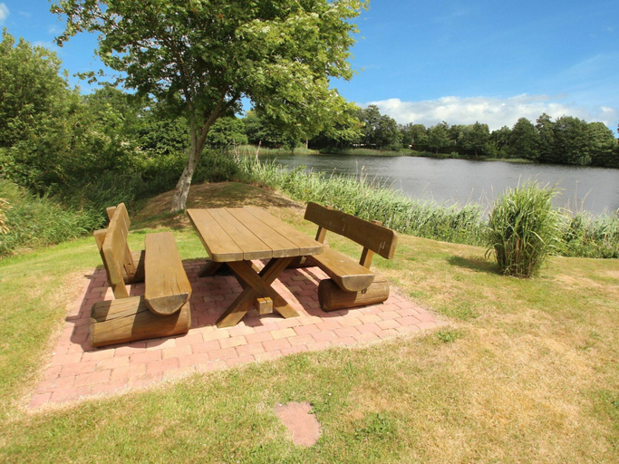 Exterior 2, Appartementhaus am Kiessee, Westerholt, Wittmund