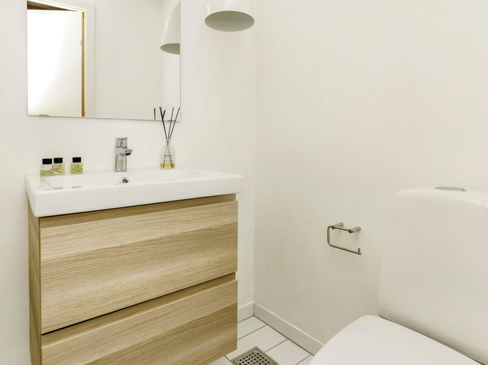 Bathroom 2, 4 Star Holiday Home in Hals, Aalborg