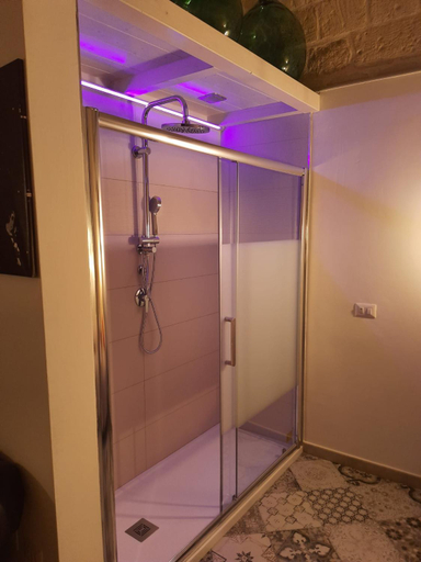 Others 4, Suite dream room, Bari