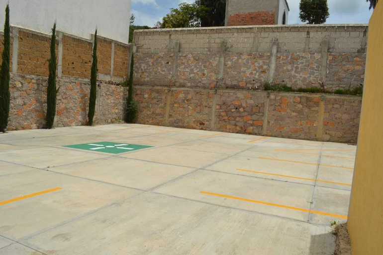Others 5, Hotel Guadalupe Bernal, Ezequiel Montes