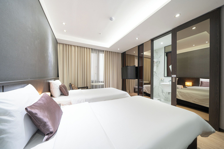 Bedroom 4, Ramada by Wyndham Yongin, Yongin