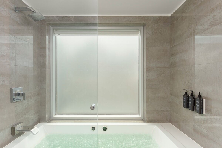 Bathroom 4, Courtyard by Marriott Lima Miraflores, Lima