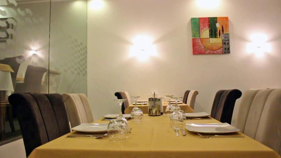 Food & Drinks 5, Palm Aparthotel, Maputo