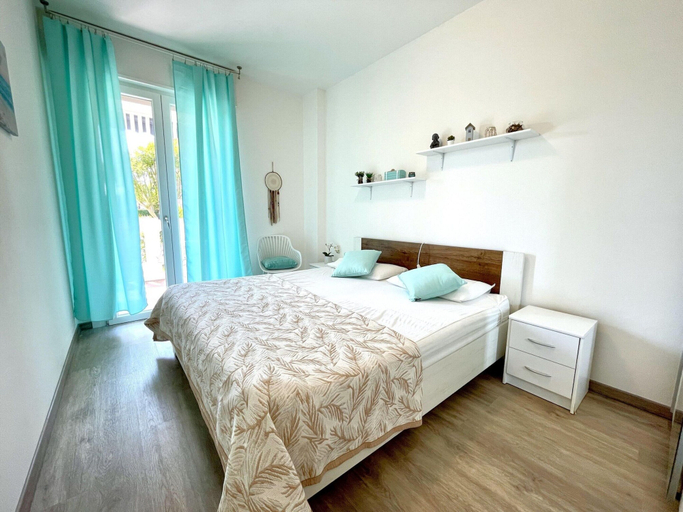 Bedroom 4, Apartment in Caorle Near Seabeach, Venezia