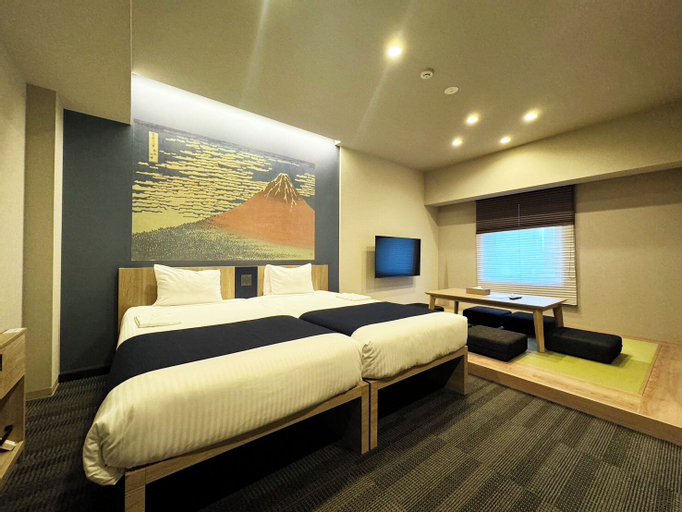 Bedroom 23