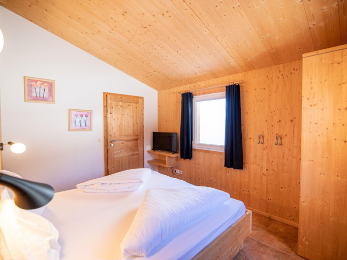 Bedroom 2, Chalet in Hohentauern near Ski Slopes, Murtal
