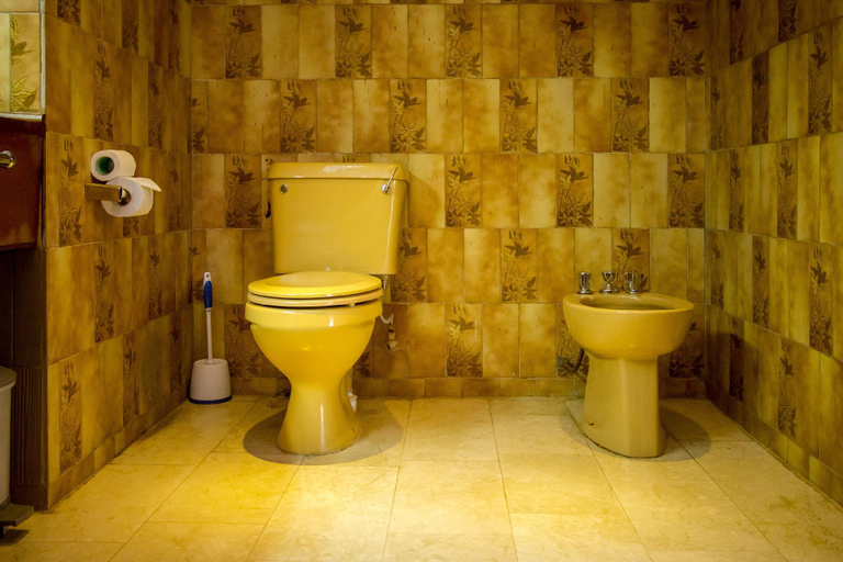 Bathroom 11