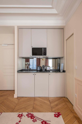 Others 5, LE BEAU MARAIS - Luxury Apartments, AIR COND, LIFT, Paris