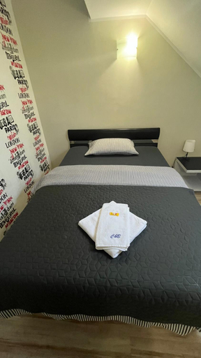 Bedroom 2, Charlie&Blueberries 1, Belgrade
