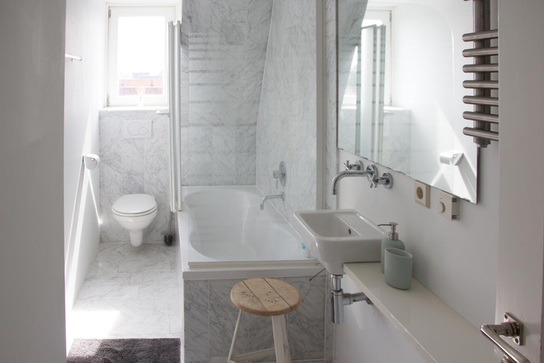 Bathroom 4, Canal House in Historic City Center Gouda, Gouda