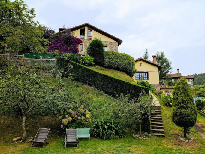 Others 5, La Casita de La Nozal, Asturias