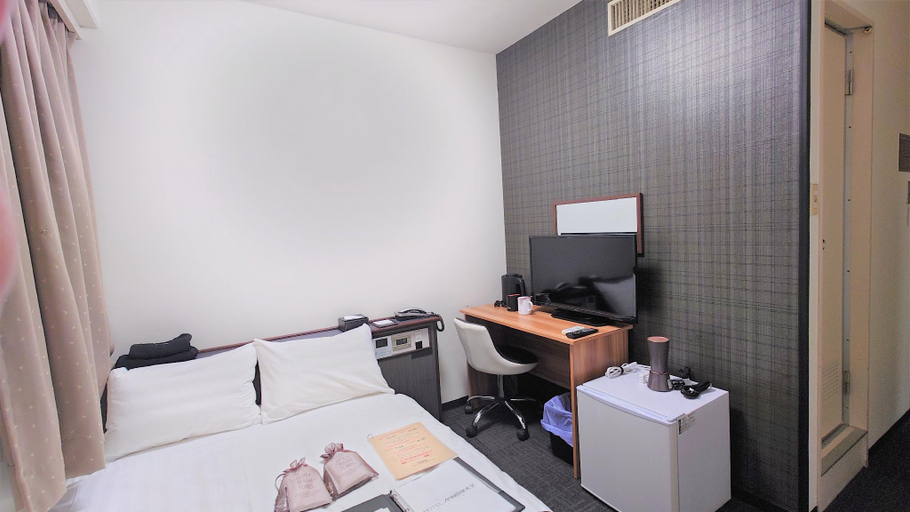 Bedroom 18