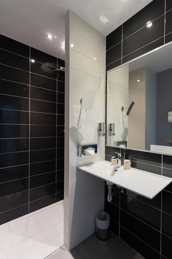Bathroom 5, Best Western Hotel Garden & Spa, Loire-Atlantique