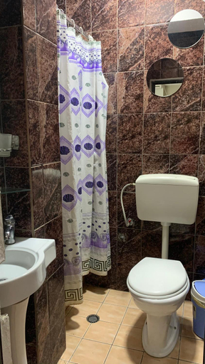 Bathroom, Guest House De Rada, Tiranës