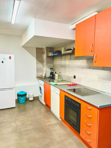 Others 4, Modular Suites Alfonso Gomez, Madrid