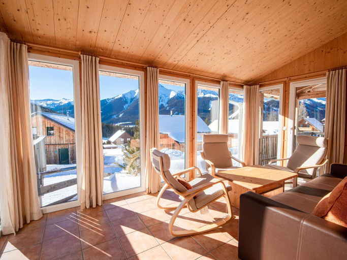 Others 4, Chalet in Hohentauern near Ski Slopes, Murtal