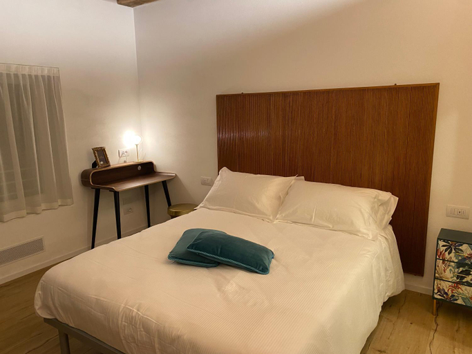 Others 4, Combo Rooms, Belluno