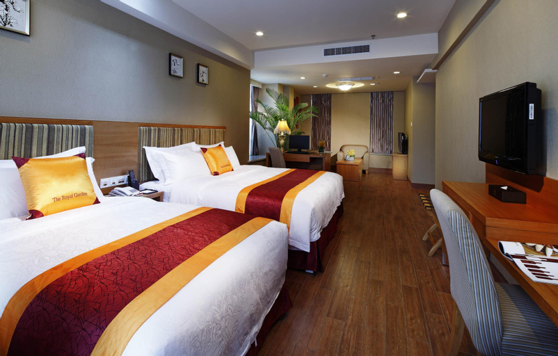 Bedroom 13