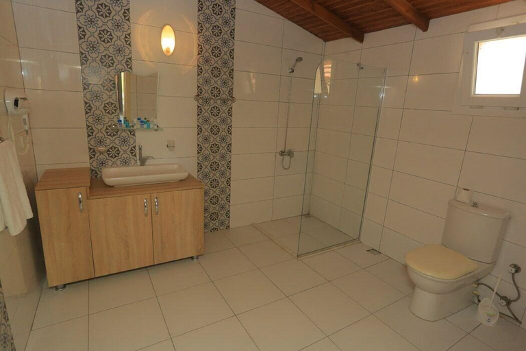 Bathroom 4, Club Sideris, Menderes
