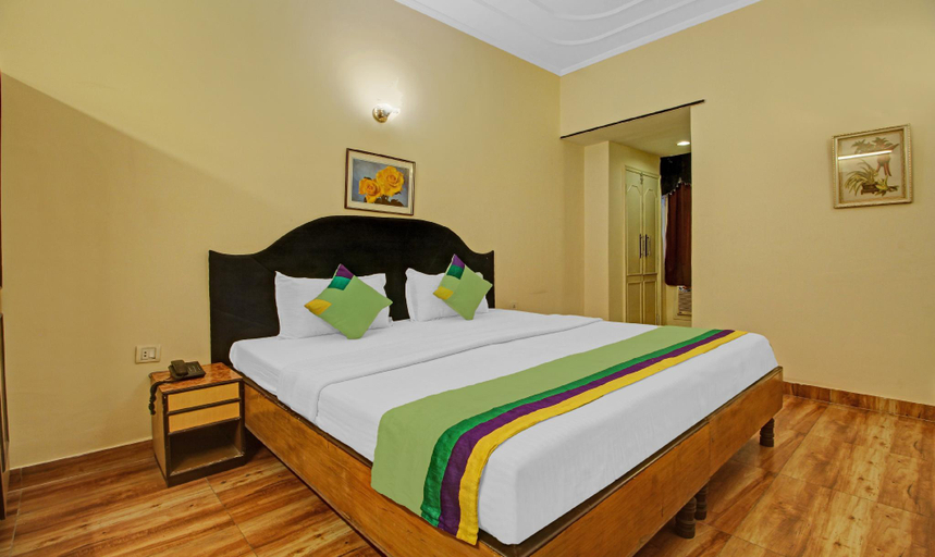 Bedroom 3, Treebo Mira Inn, Camac Street, Kolkata