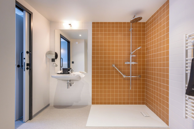 Bathroom 5, Sevenline Aparthotel Purpan Toulouse, Haute-Garonne