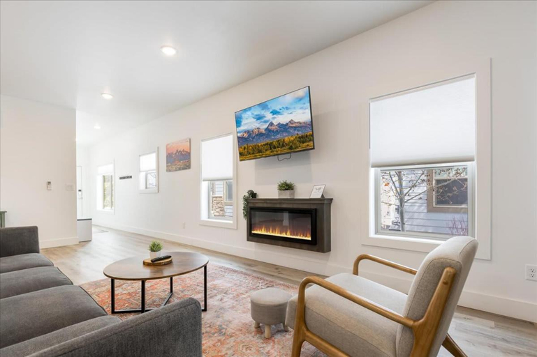 Others 4, Teewinot Townhome, Teton