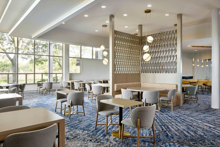 Food & Drinks 4, Delta Hotels by Marriott Toledo, Lucas
